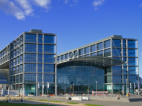 Blick auf den Hauptbahnhof Foto 