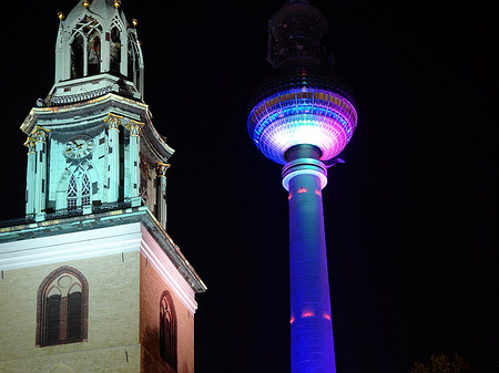 Foto Marienkirche und Fernsehturm - Berlin
