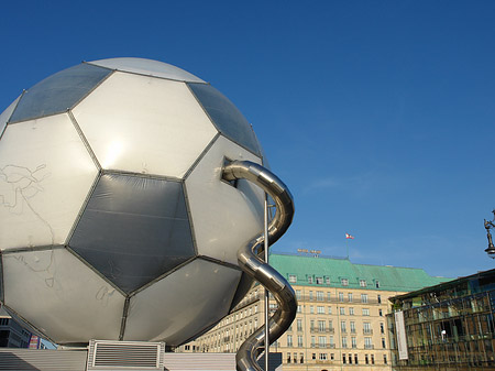 Foto Fussball Globus - Berlin