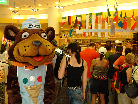 Potsdamer Platz - Bruno der Bär Fotos