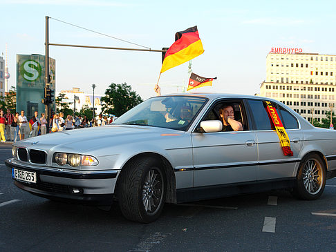 Autokorso am Potsdamer Platz