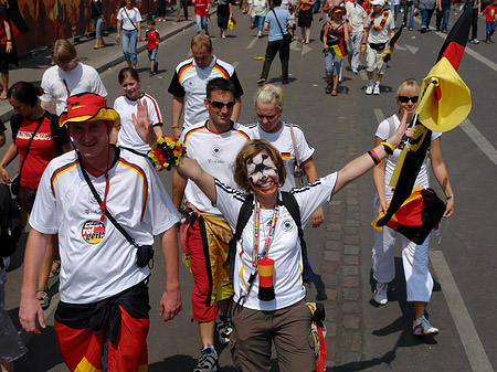 Fotos Deutsche Fans am Potsdamer Platz | Berlin