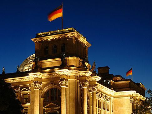 Foto Reichstag bei Nacht