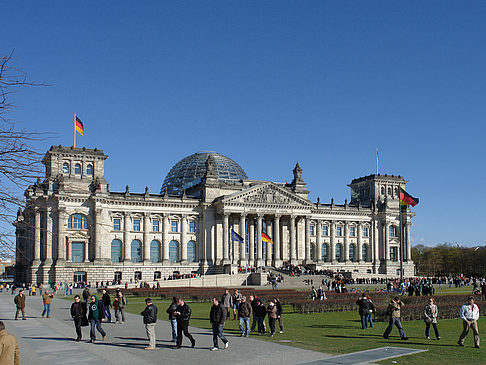 Fotos Touristen am Reichstag | Berlin