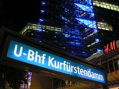 Foto U-Bahnhof Kurfürstendamm - Berlin