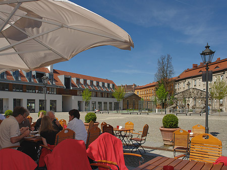 Restaurant im Innenhof Foto 