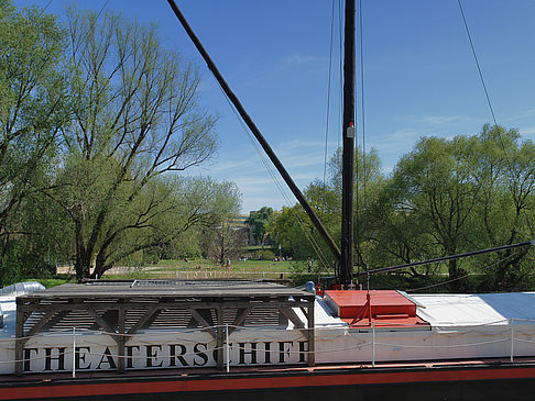 Fotos Schiff von der Seite | Potsdam