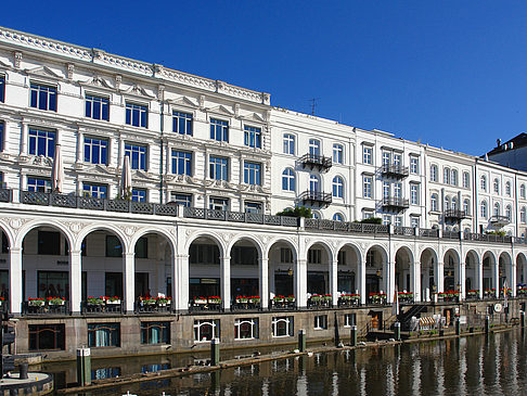 Alster Arkaden am Alsterfleet Fotos