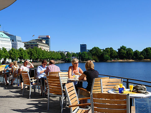 Foto Brunchterrasse auf dem Alster Pavillon - Hamburg