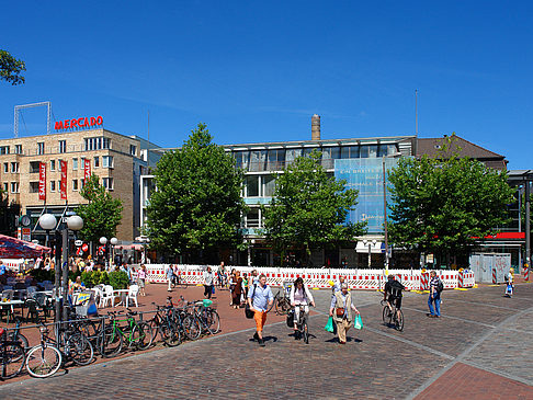 Paul Nevermann Platz