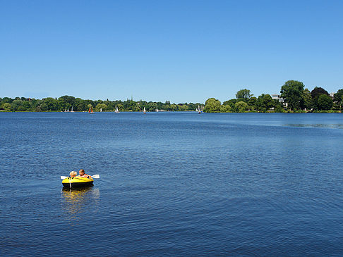Fotos Kanufahrt auf der Außenalster