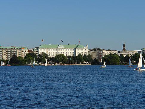 Foto Segeln auf der Außenalster - Hamburg