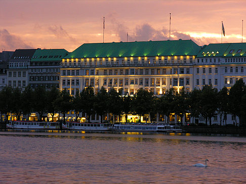 Fotos Hotel Vierjahreszeiten | Hamburg