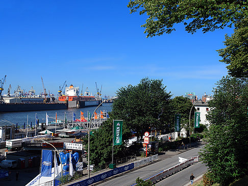 Blick auf den Hafen Foto 
