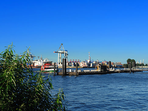 Blick auf den Hafen