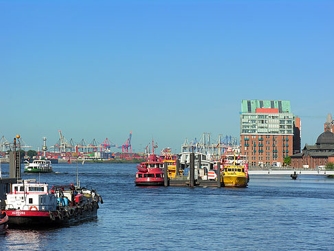 Blick auf den Hafen Foto 