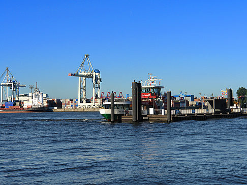 Blick auf den Hafen Foto 