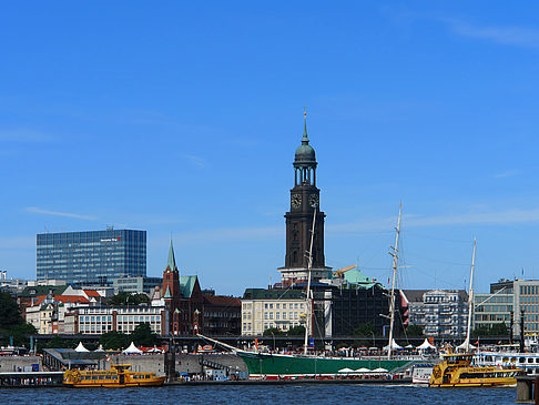 Foto Blick auf die Innenstadt - Hamburg