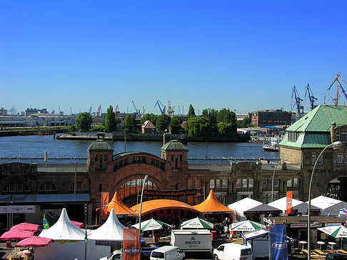Foto Landungsbrücken - Hamburg