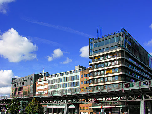 U-Bahn Landungsbrücken Foto 