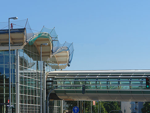 Hamburg Messe am Heinrich Hertz Turm Foto 