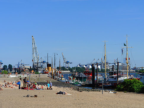 Foto Strand und Hafen von Övelgönne