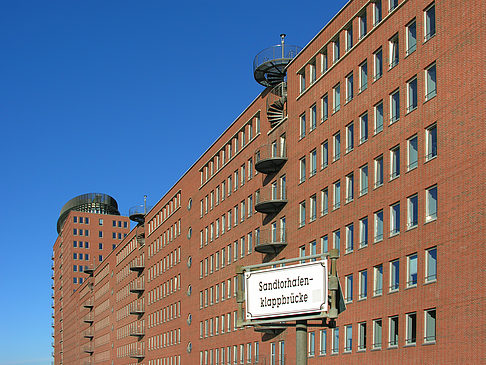 Fotos Sandtorhafenklappbrücke | Hamburg