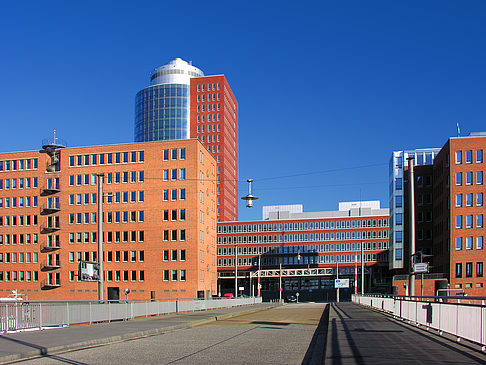 Fotos Sandtorhafenklappbrücke