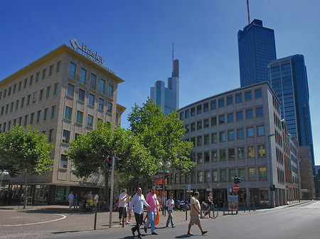 Fotos Basler Versicherungen