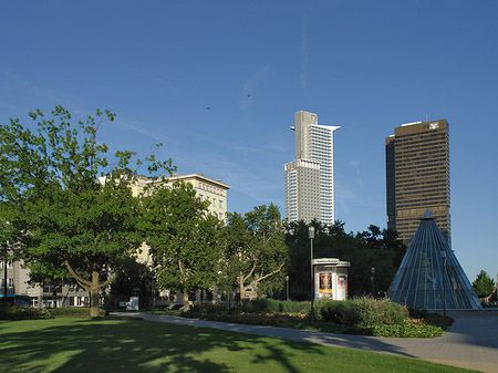 Fotos Friedrich-Ebert-Anlage mit Westendtower und Citytower | Frankfurt am Main