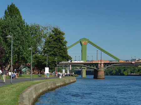 Fotos Ignatz-Bubis-Brücke