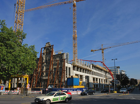Foto Baustelle auf der Kreuzung Komödienstraße Tunisstraße