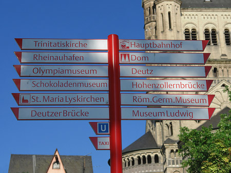 Schild vor Groß St.Martin Foto 