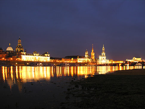 Foto Brühlsche Terrasse bei Nacht - Dresden