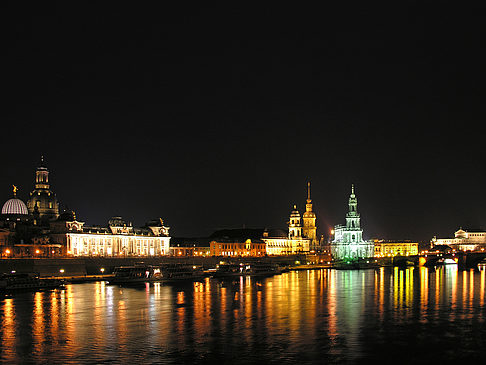 Fotos Brühlsche Terrasse bei Nacht | Dresden