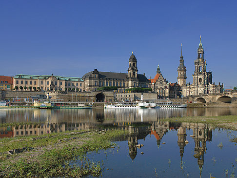 Foto Blick auf den Schlossplatz - Dresden
