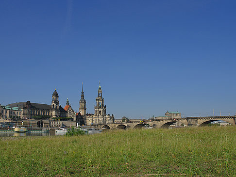 Blick auf die Brühlsche Terrasse Foto 