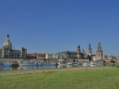 Blick auf die Brühlsche Terrasse Foto 