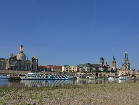 Foto Ufer Nahaufnahme - Dresden