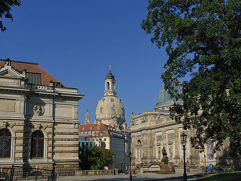 Foto Frauenkirche und Kunstakademie