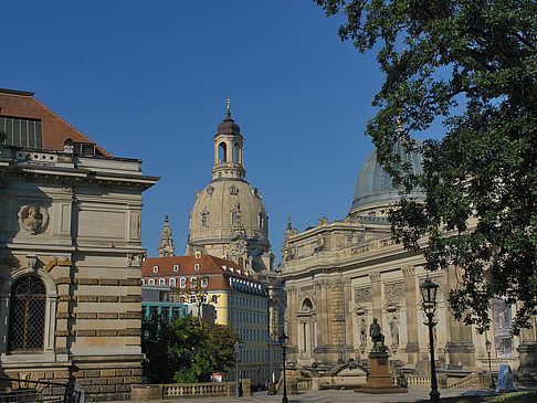 Frauenkirche und Kunstakademie