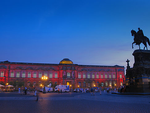 Foto Statue und Zwinger - Dresden