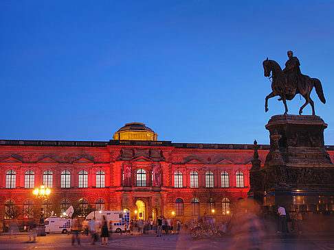 Fotos Statue und Zwinger | Dresden