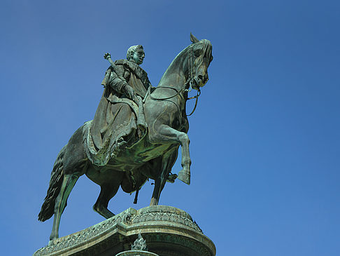 König-Johann-Statue Fotos