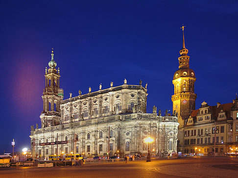 Foto Schloss und Hofkirche nachts - Dresden