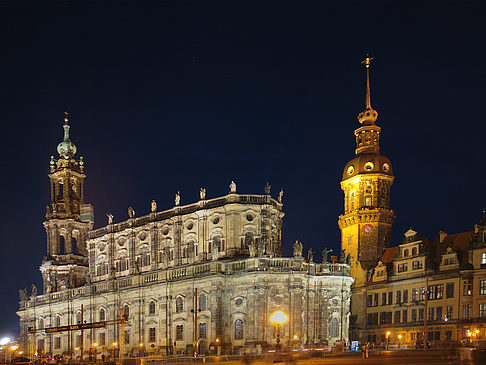 Foto Schloss und Hofkirche nachts - Dresden