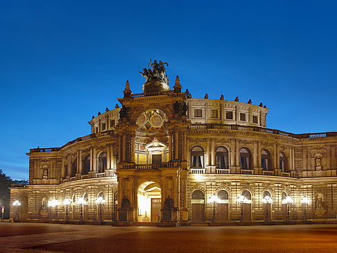 Foto Semperoper bei Nacht