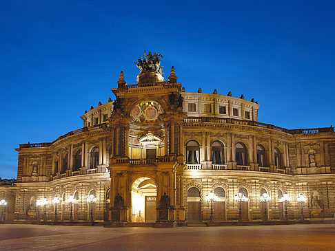 Fotos Semperoper bei Nacht