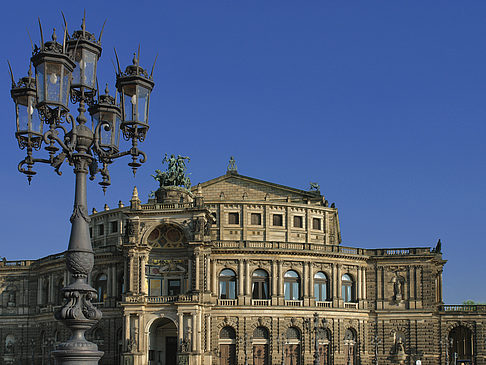 Foto Semperoper mit Laterne - Dresden