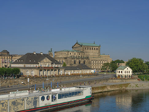 Foto Theaterkahn - Dresden